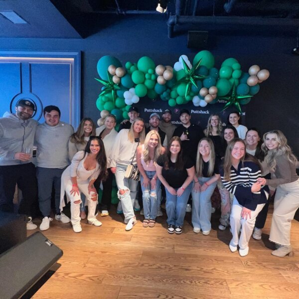 After a successful Quarter 1, our Nashville team enjoyed a day out at @puttshack to celebrate! 🏌️‍♂️ #Quarter1Success #PuttShack #NashvilleTeam #IDR #WorkCulture #Staffing #ESOP